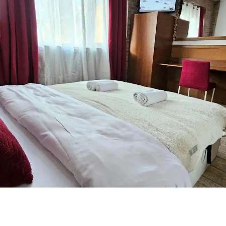 Tantra 7 Nacu Universitate Lägenhet Bukarest