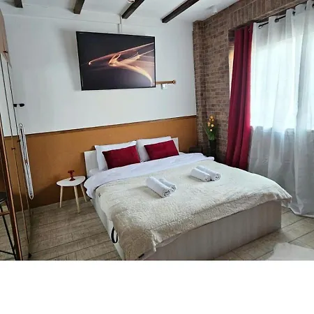 Apartment Tantra 7 Nacu Universitate