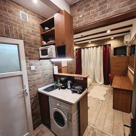 Tantra 7 Nacu Universitate 아파트 *