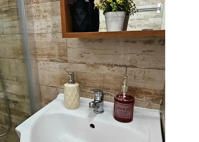 Tantra 7 Nacu Universitate Bukarest