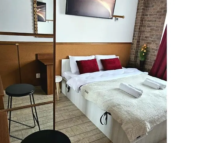 Tantra 7 Nacu Universitate Apartment *