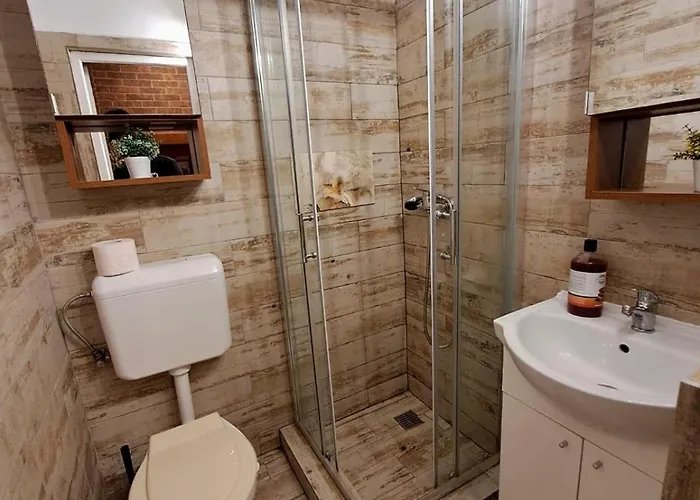 Tantra 7 Nacu Universitate アパート *