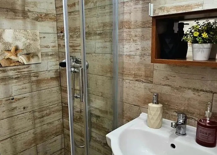 Tantra 7 Nacu Universitate アパート ブカレスト