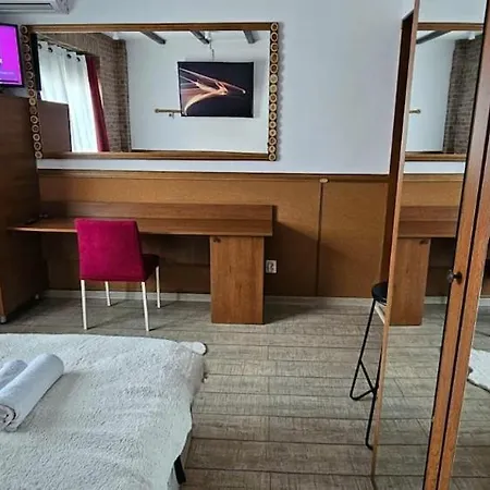 Tantra 7 Nacu Universitate Apartament Bukareszt